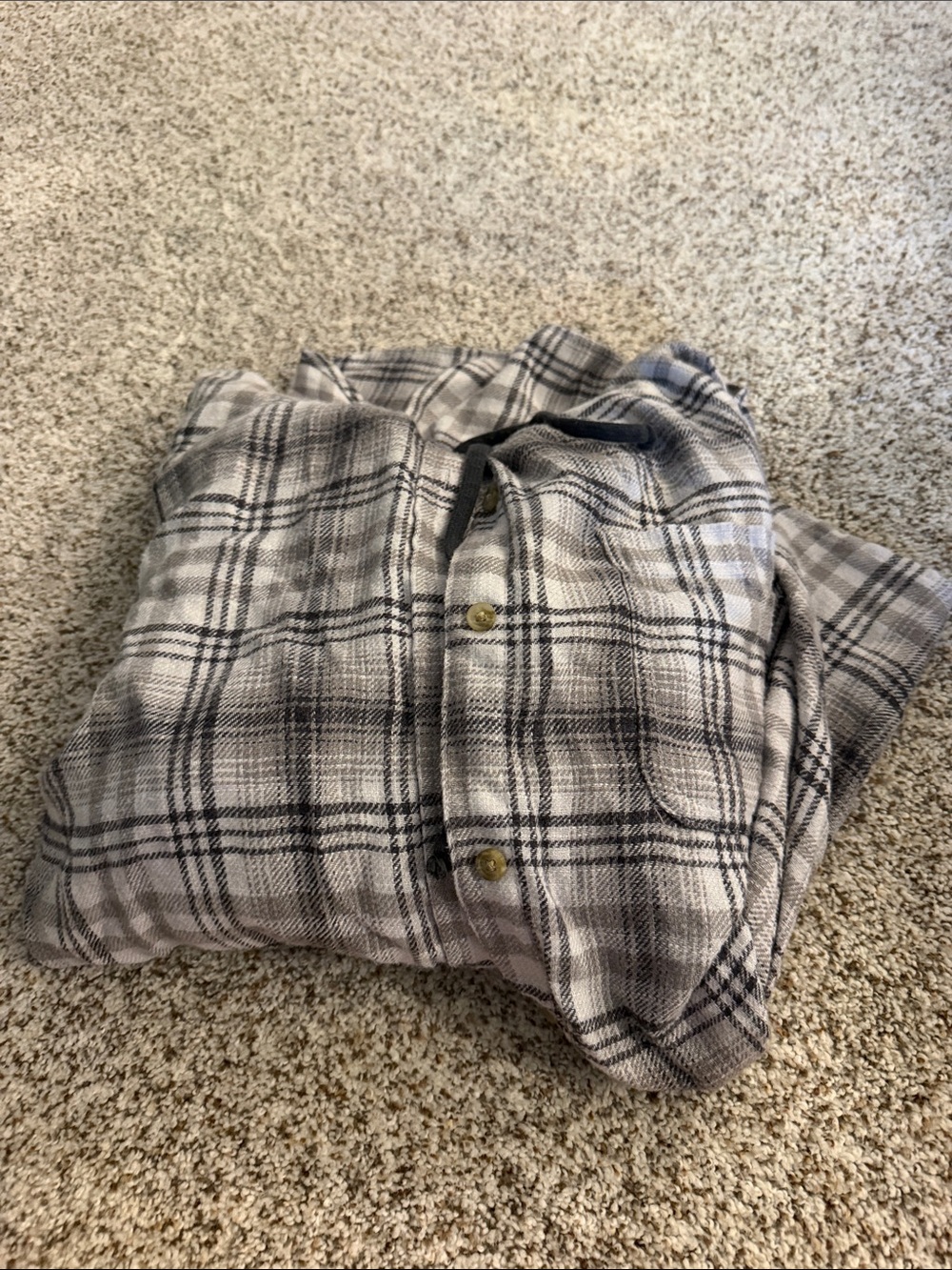 American Eagle Outfitters Gray Plaid Button-Down Shirt